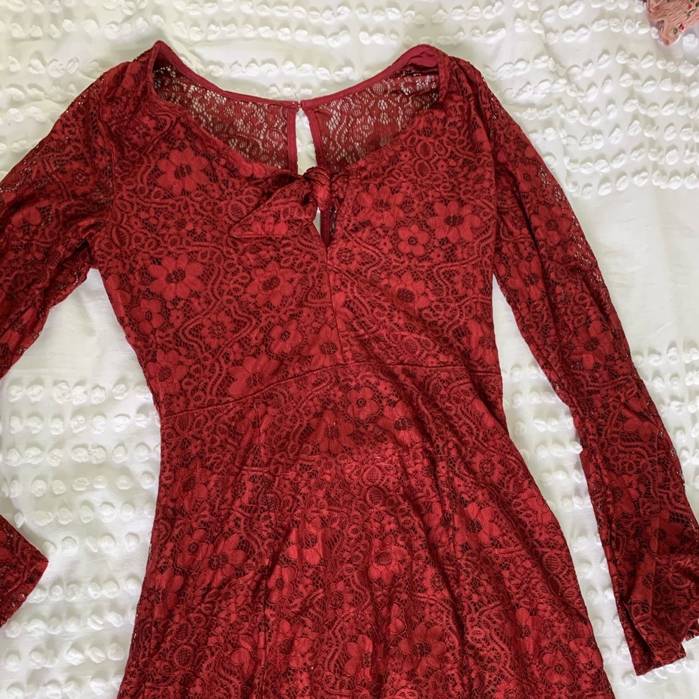 Lace long sleeve American Eagle dress